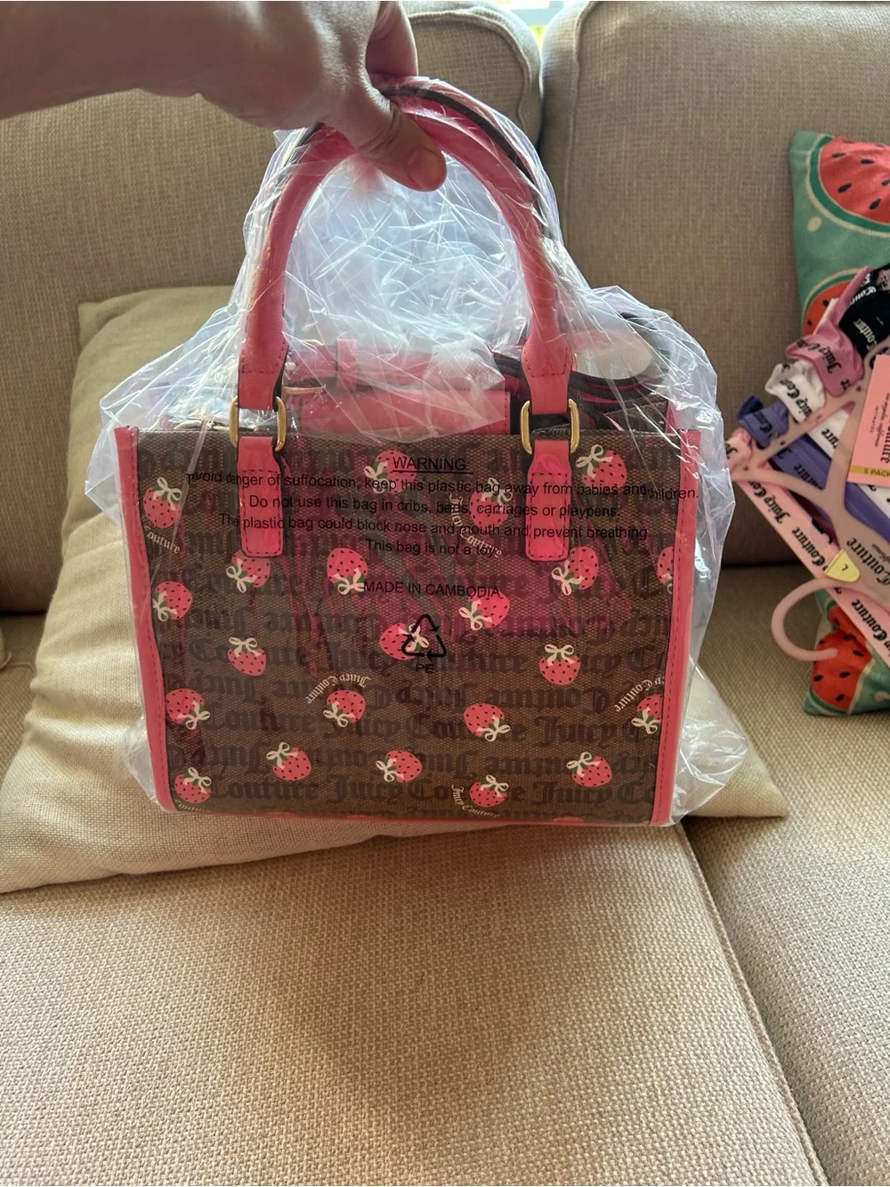 NWT JUICY COUTURE strawberry 🍓 small tote bag.